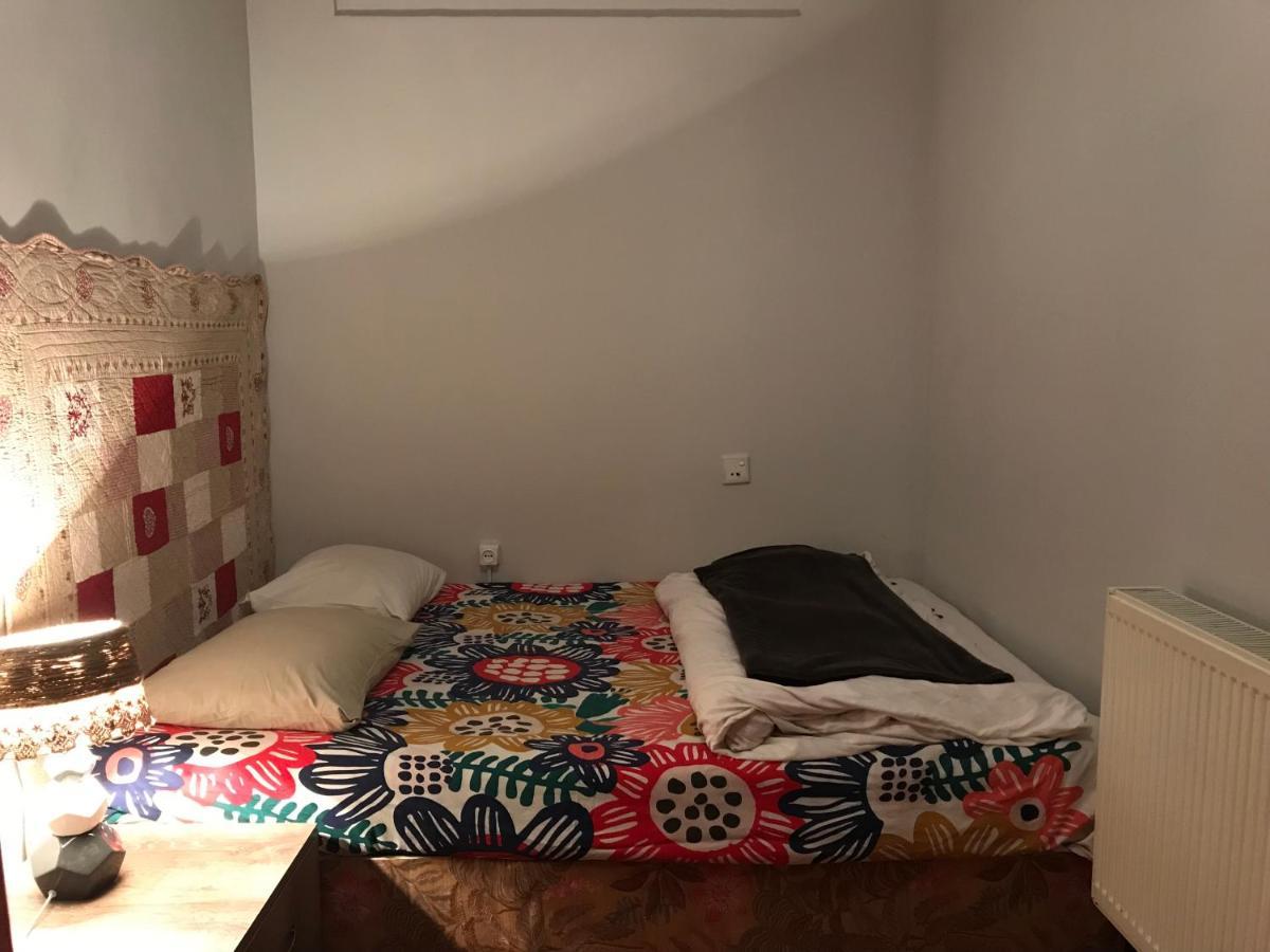 Brobro Hostel Тбилиси Екстериор снимка