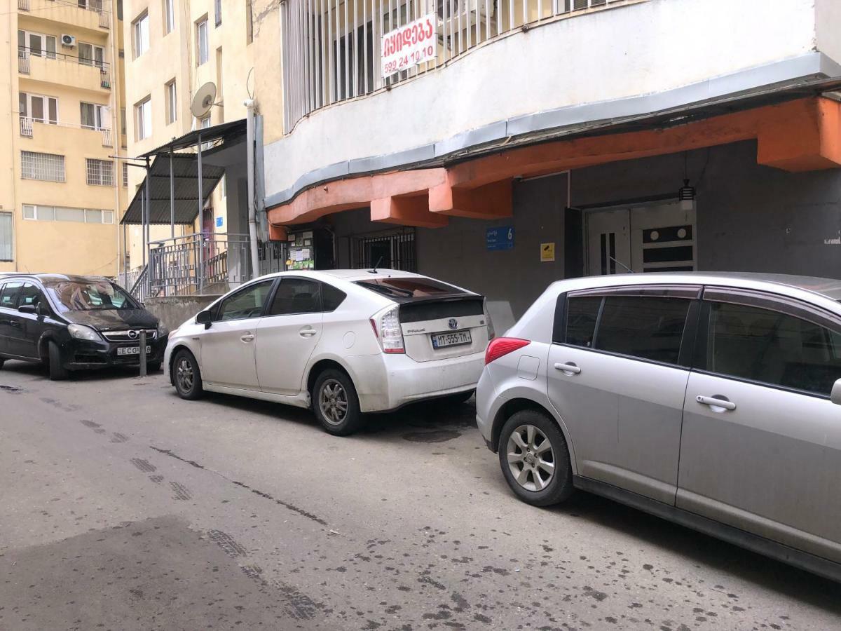 Brobro Hostel Тбилиси Екстериор снимка