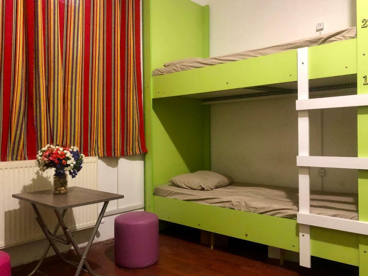 Brobro Hostel Тбилиси Екстериор снимка