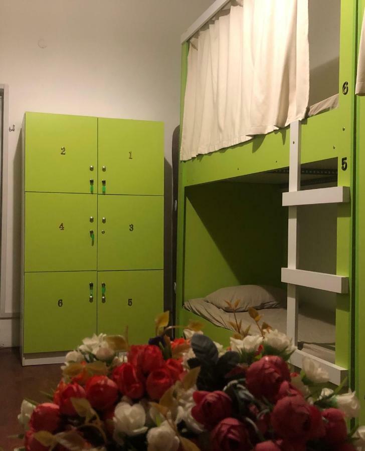 Brobro Hostel Тбилиси Екстериор снимка